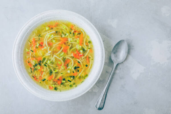 LEMONY CHICKEN NOODLE